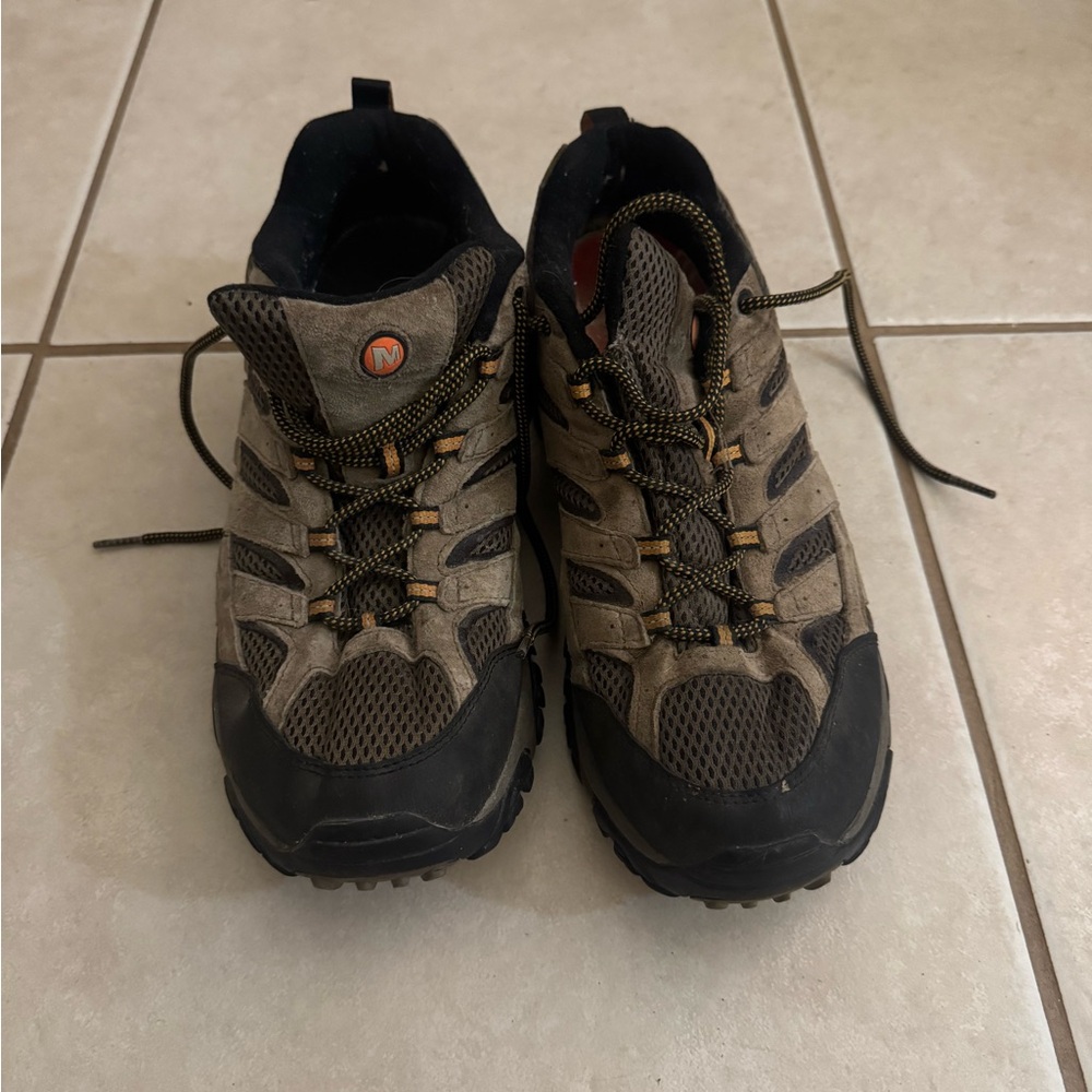 Merrell Men's Athletic Shoes - Brown and Black